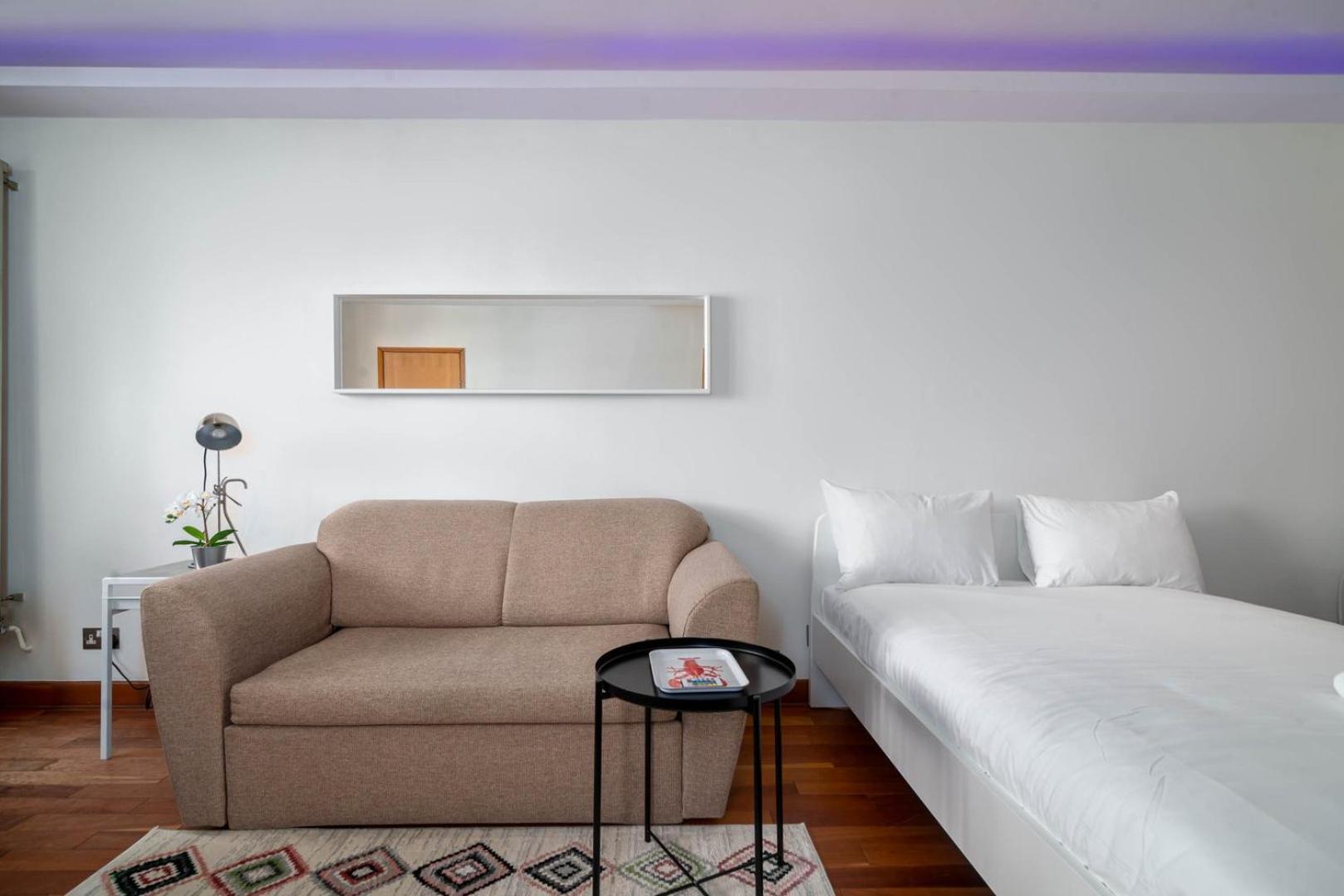 Guestready - Central Converted Mews In Bayswater Apartment London Exterior photo